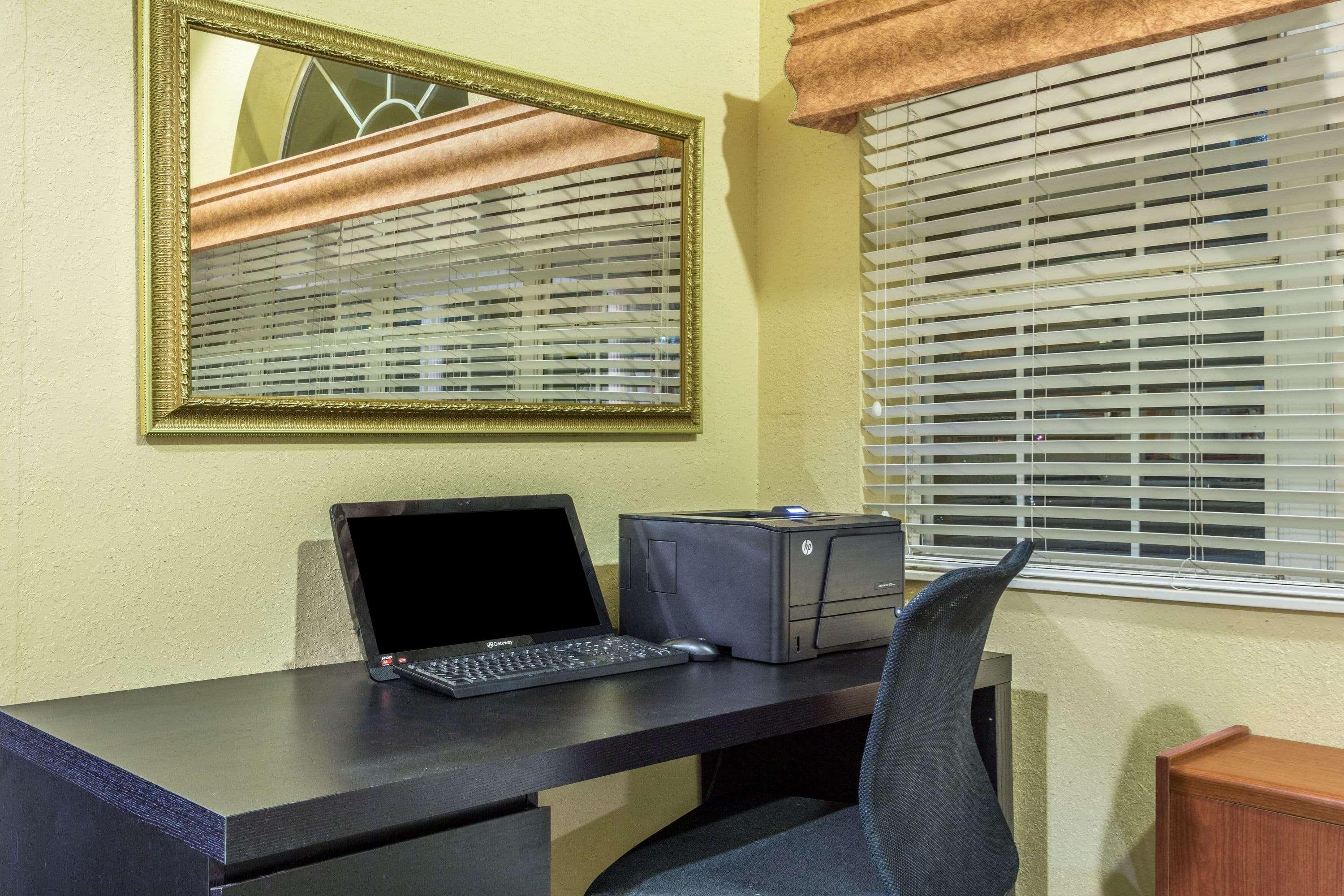 Microtel Inn And Suites Ocala Zewnętrze zdjęcie